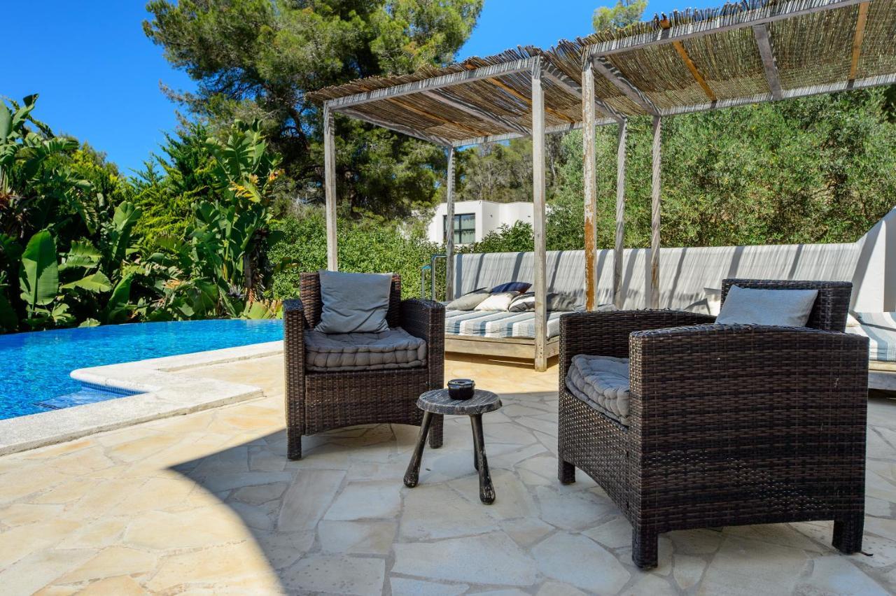 Villa Amarantos Santa Eularia des Riu Exterior photo