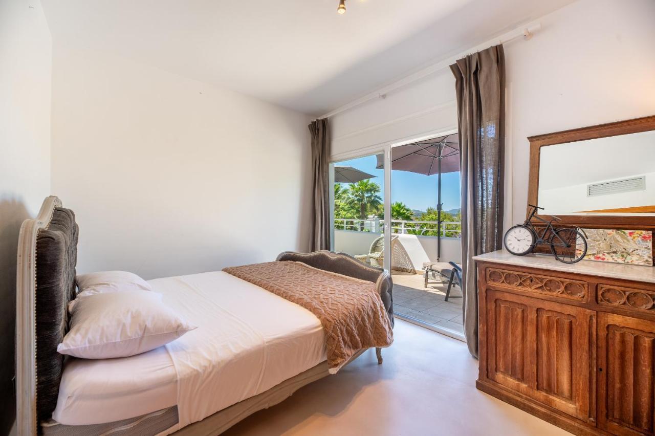 Villa Amarantos Santa Eularia des Riu Exterior photo