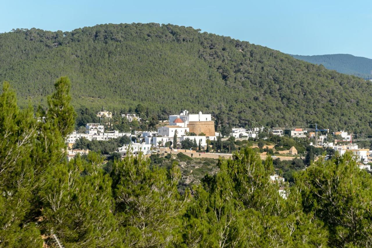 Villa Amarantos Santa Eularia des Riu Exterior photo